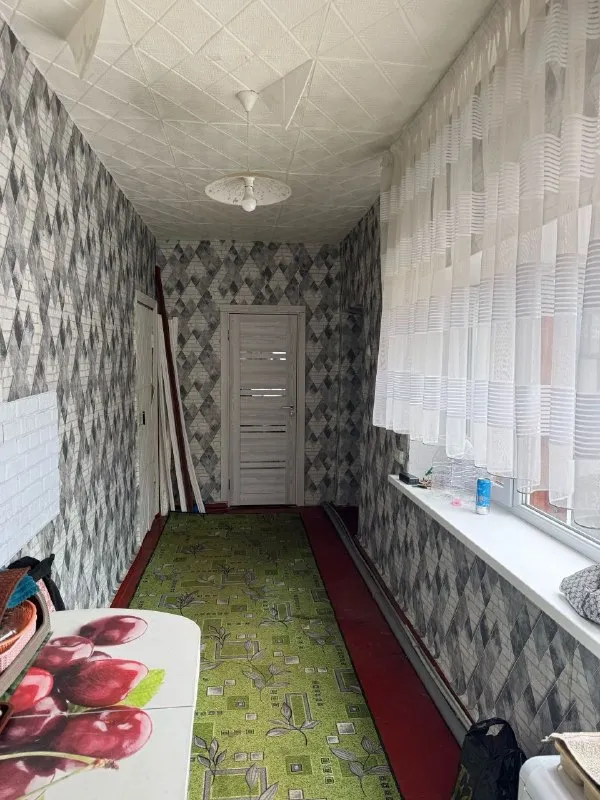 🏡Продаётся отдельно стоящий дом
🌇Город: донецк днр
🏙️Район: будённовский р-н
🗺Пгт ларино
• Общая площадь–68 м2
• Жилая–33.2 м2
• Дом шлаконаливной
• Санузел совмещённый
• Печное отопление,
Окна пластиковые
• Состояние жилья жилое
• Вода по графику
• На территории участка есть летняя кухня, хоз постройки и 10 соток огорода
• Рядом автостанция ларино, магазины, детский садик, школа и остановка общественного транспорта
• Документы готовы
🔥Собственник
💴Цена: 2🍋800.000 рублей
☎️+7(949) 539-42-34
📨Подписаться - фотография - 5