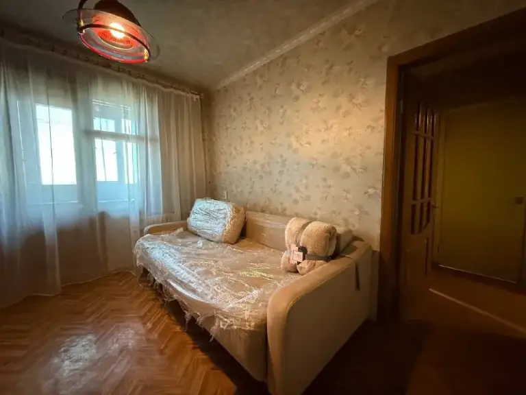 🏡Сдам 1-х комн. Квартиру
🌇Город: донецк днр
🏙️Район: ленинский район,
🗺Голубой - 2, манна

• Этажность–7/9 жилого дома

• Вода холодная, горячая постоянно!
• Жилое состояние, мебель, техника вся, интернет.
• Для женщины, пары.
• Одиноким мужчинам не сдают.

• 23.000 + Коммунальные.
📍Залог разбивают.
☎📞 +79494707442 Или телеграм

Оплата услуг риелтора по факту заселения! Ехать в офис и вносить оплату до просмотра не нужно!

📨Подписаться - фотография - 2