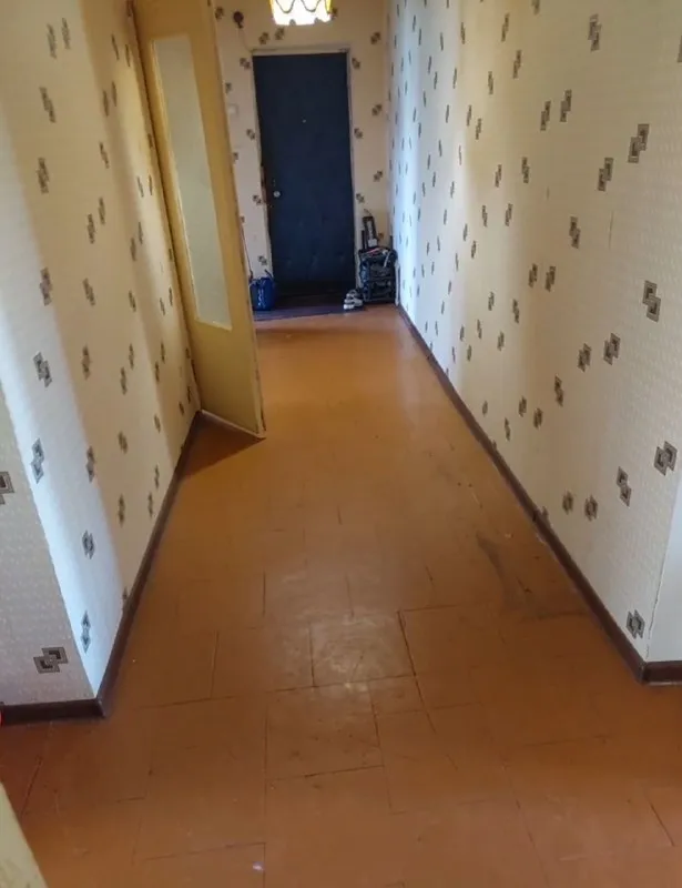 🏡Продаётся 3-трехкомнатная квартира
🌇Город: донецк днр
🏙️Район: кировский р-н
🗺Улица бирюзова, 2

• Этажность–5/9 жилого дома
• Общая площадь–69 м2

• Жилое состояние
• Квартира продаётся с мебелью
• Документы готовы
🔥Собственник

💴Цена: 4🍋000.000 рублей
☎️+7(949) 986-56-00

Недвижимость днр - фотография - 2