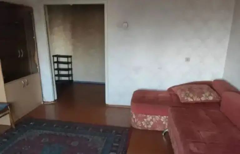 🏡Продаётся 3-трехкомнатная квартира
🌇Город: донецк днр
🏙️Район: кировский р-н
🗺Улица бирюзова, 2

• Этажность–5/9 жилого дома
• Общая площадь–69 м2

• Жилое состояние
• Квартира продаётся с мебелью
• Документы готовы
🔥Собственник

💴Цена: 4🍋000.000 рублей
☎️+7(949) 986-56-00

Недвижимость днр - фотография - 6