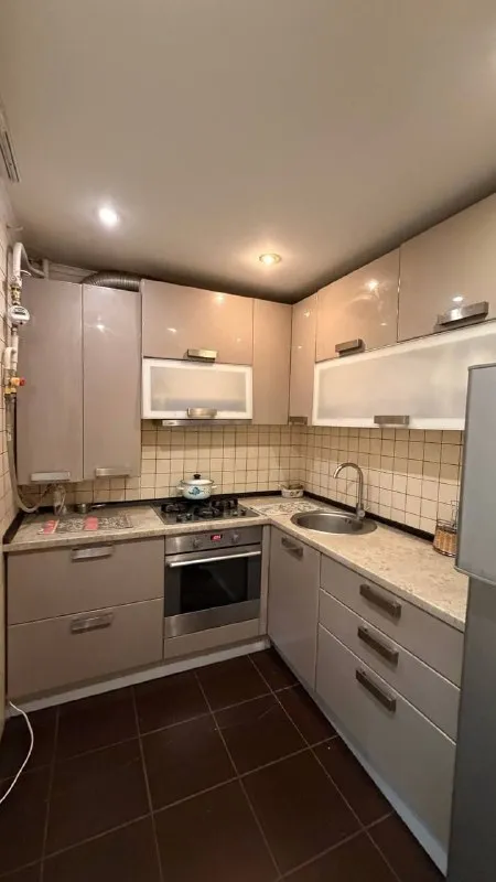 Продается 3х комнатная квартира

🌇Приморский район, г. Мариуполь, пр. Нахимова 154📌

✅Этаж 2/5
💦Вода постоянно
✅Две изолированные спальни, смежный санузел, зал-кухня-столовая(узаконена перепланировка)

❗️Квартира оборудована всей необходимой техникой и мебелью, свежий ремонт.

📍Шикарная локация, рядом парк, школа, садик, рынок и море в 10 минутах.

📑Документы готовы ко всем видам сделки. Возможно применение маткапитала ❗️

💰Цена 5,5 млн, торг уместен

С уважением, мария
📲☎️+79497198455

Подписаться  |  📩дать объявление
📲Наш max - фотография - 5