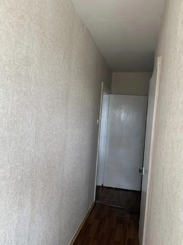 Продается 2х комнатная квартира

🌇Донецк в куйбышевском районе, проспект колхозный 5, микрорайон "октябрьский". 📌

🏢Этаж - 5/5
✅Общая площадь - 44 м2
✅Кухня 6 м2. Пластиковые окна и пластиковый балкон
✅Крыша не течет
✅Стояк поменян

📍Рядом расположены:
- Больница, школа, магазины,
Остановки. .. 92b0.png')">💰цена: 2 500 000 рублей ❗️

📲☎️+7 (949) 513 85 58

Подписаться  |  📩дать объявление
📲Наш max - фотография - 2