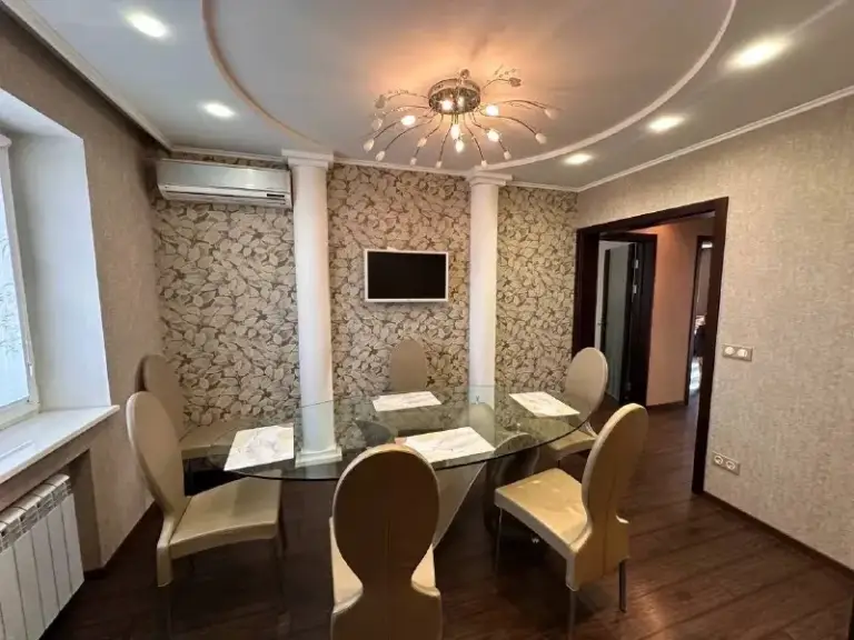 🏡Сдам 3-х ком. Кв. Мкр-н
🗺Широкий, шутова.
🌇Город: донецк днр

Вода 24/7
Капитальный ремонт.
🔥Идеальное состояние.
• Мебель, техника, электрокамин. Интернет.

• 50.000 + Коммунальные.
Залог разбивают.
Не военным!
📲+79494707442 Или telegram

Оплата услуг риелтора по факту заселения! Ехать в офис и вносить оплату до просмотра не надо❗

Аренда донецк днр - фотография - 2