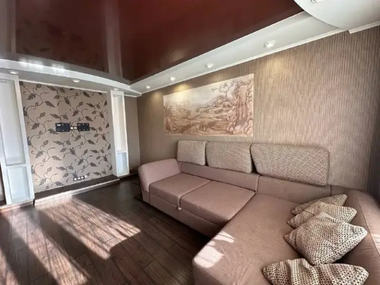 🏡Сдам 3-х ком. Кв. Мкр-н
🗺Широкий, шутова.
🌇Город: донецк днр

Вода 24/7
Капитальный ремонт.
🔥Идеальное состояние.
• Мебель, техника, электрокамин. Интернет.

• 50.000 + Коммунальные.
Залог разбивают.
Не военным!
📲+79494707442 Или telegram

Оплата услуг риелтора по факту заселения! Ехать в офис и вносить оплату до просмотра не надо❗

Аренда донецк днр - фотография - 3
