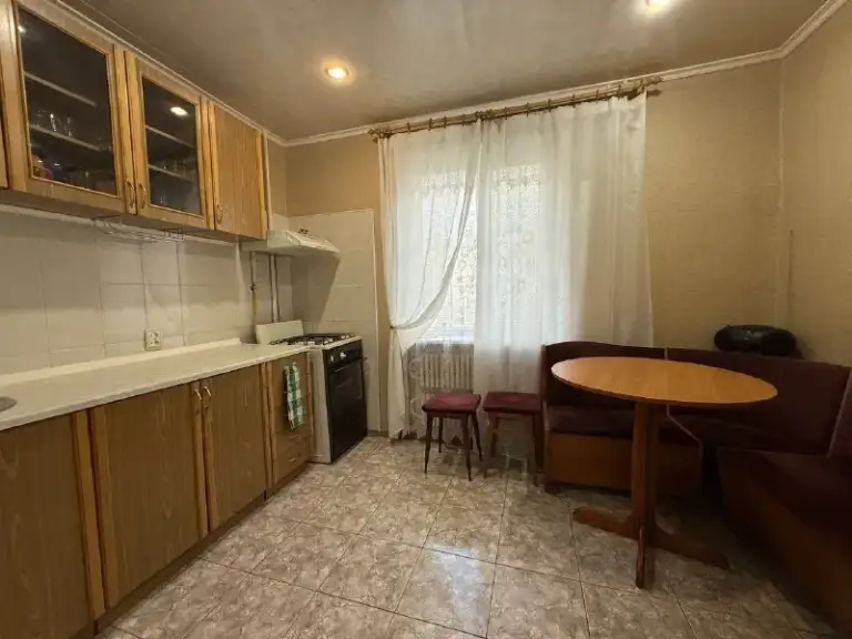 🏡Сдам 1-х комнатную
Квартиру
🌇Город: донецк днр
🏙️Район: будённовский р-н
🗺Мкр-н донской, напротив школы.
• Этажность–8/10 жилого дома
• Вода по графику холодная и горячая.
• Мебель, техника - холодильник, тв привезут, стиральная машинка, кондиционер, бойлер, интернет вайфай роутер.
💴Цена: 25.000 + коммунальные.
📍Залог.
Для 1-2 человек, без животных
☎📞+79494707442 Или telegram
*Оплата услуг риелтора по факту заселения! Ехать в офис и вносить оплату до просмотра не надо❗
Аренда днр - фотография - 8
