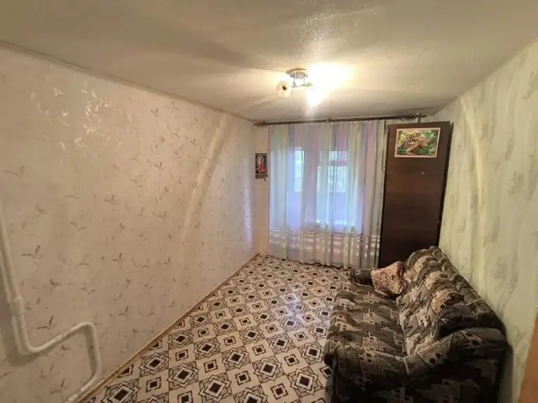 Продажа 3х-комнатной квартиры

🌇Донецк в киевском районе,
Проспект киевский 36 г, ориентир - "ветка", исполком киевского района. 📌

🏢Этаж - 4/9
✅Общая площадь - 66 м2
✅Комнаты раздельные
✅Батареи новые
✅Пластиковое окно, только одно.
👍Лоджия на кухне - фотография - 4