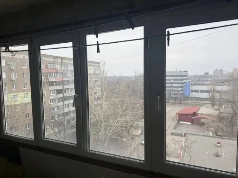 Продажа 3х комнатной квартиры в куйбышевском районе донецка!топаз!

Ан «статус» - твой выбор в мире недвижимости!🤝

📍Донецк, куйбышевский район, ул. Куйбышева,177

✅Общая площадь: 70 кв. М
✅Этаж 8/9
✅Вода доходит
✅Комнаты раздельные
✅Квартира не угловая
✅В шаговой доступности: магазины, школы, садики, больницы, супермаркеты, остановки общественного транспорта

💸 5 300 000 Руб.

☎️+79495753652
📞+79496455686 - фотография - 10