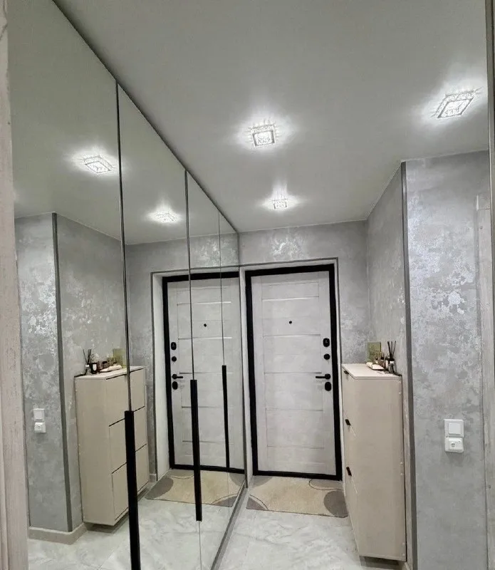 🏡Продам 1-х комнатную квартиру
🌇Город: донецк днр
🏙️Район: калининский р-н,
🗺Города донецк (улица моцарта)

• Этажность–8/9 жилого дома
• Общая площадь–39.1 м2

• В квартире выполнен дизайнерский ремонт
• Санузел совмещённый
• Заменены все коммуникации
• По всей квартире установлена система тёплый пол
• Есть две лоджии, установлена накопительная система для воды

• Квартира продаётся с мебелью и бытовой техникой
• Рядом школа, детский садик, магазины, салон красоты и остановка общественного транспорта
• Документы готовы
🔥Собственник

💴Цена: 4🍋500.000 рублей
☎️+7(949) 312-83-80

📨Подписаться - фотография - 8