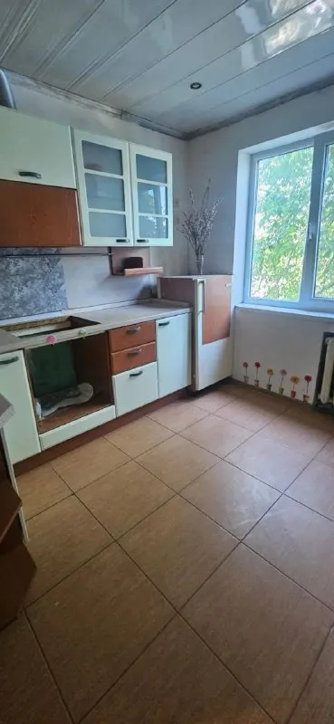 Продажа 3х-комнатной квартиры

🌇Донецк, куйбышевский район, улица словацкая 59.📌

🏢Этаж - 3/9
✅Общая площадь - 60 м2

В квартире:
- Большая застеклённая лоджия
- Кухня 9 м2
- Окна пластик
💦Вода и канализация новая
- Отопление старое
- Ремонт - косметика.

👍Инфраструктура насыщенная: школы, детские сады, магазины, супермаркеты
👍Отличная транспортная развязка, остановка общественного транспорта в пешей доступности.

📑Документы рф готовы
💰Цена: 5 100 000 рублей

📲☎️+7 (949) 513 85 58

Подписаться  |  📩дать объявление
📲Наш max - фотография - 7