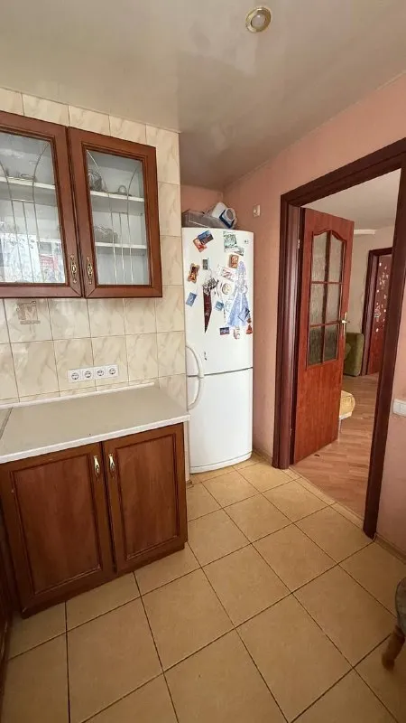 Продажа 2х-комнатной квартиры
🌇Донецк в ленинском районе
Улица рослого, ориентир - парк славянской культуры, спортивная школа бубки, оцкб📌
🏢Этаж - 5/5
✅Кухня площадью - 5,8 м2
🚪Общая площадь - 42 м2
💦Вода 24/7.
📍Отличная локация. Рядом супермаркеты, магазины, парк, школы, детсады. Все рядом!
👍Отличное место для жизни!
💰Цена: 4 000 000 рублей
📲☎️+7 (949) 513 85 58
🛫Подписаться | дать объявление
📲Наш max - фотография - 7
