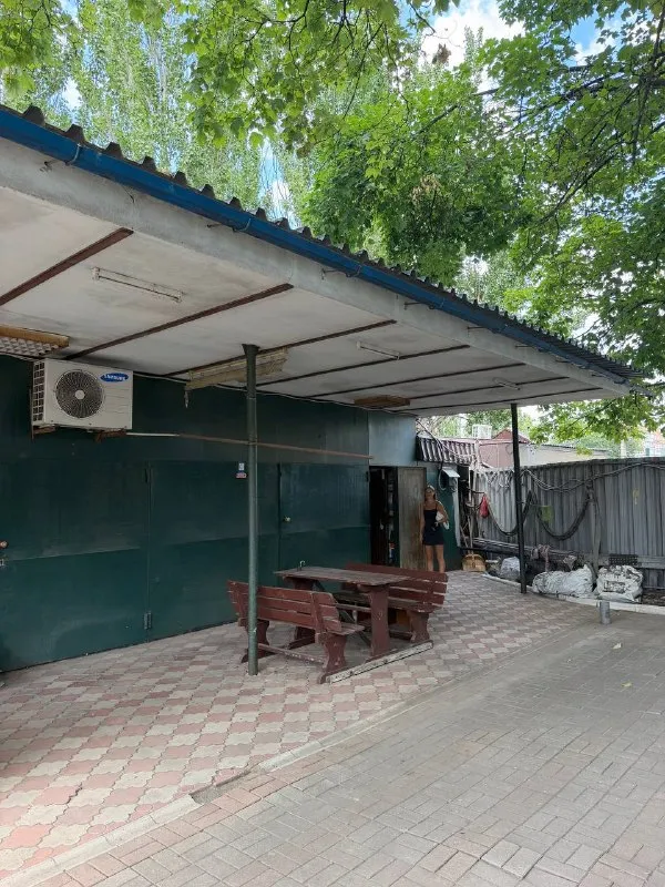 Продам нежилое помещение
Кировский район

Мирный, рядом с обжорой, с рынком
Отличное месторасположение
3 Павильона на одной территории, действующие магазины
4 Сотки земли

Общая площадь 160м2

Газовое отопление
Туалет есть
Камеры видеонаблюдения
Фотографии реальные
Документы готовы

18 000 000₽ С торгом

+79494113097 Алина
@As_01vva telegram - фотография - 7