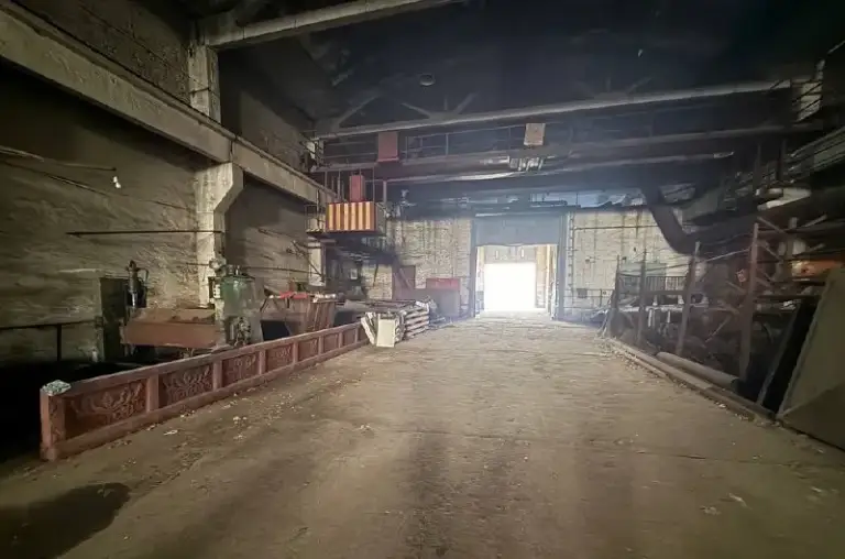 Аренда складских помещений в куйбышевском районе

Стройте свое пространство с агентством недвижимости город.
Вы мечтаете - мы реализовываем💫

🏣Город: донецк
🏗Район: куйбышевский
🚪Общая площадь - 3300 м2

Аренда складского помещения в куйбышевском районе, улица куйбышева - закрытая территория :

•Общая квадратура 3300 кв. Метров.
•3 Пролета по 1100 кв. М.
•Кран-балка (5 тонн) 12 метров

•Электричество: 100 киловатт

Коммуникации все !

7 Минут от крытого рынка - локация удобная, хороший подъезд !
Показ в любое время

Возможна продажа.

Документы рос. Реестр.

💵Цена: 250 рублей за м2
☎️Телефон: + 7 (949) 630 77 76 - фотография - 5