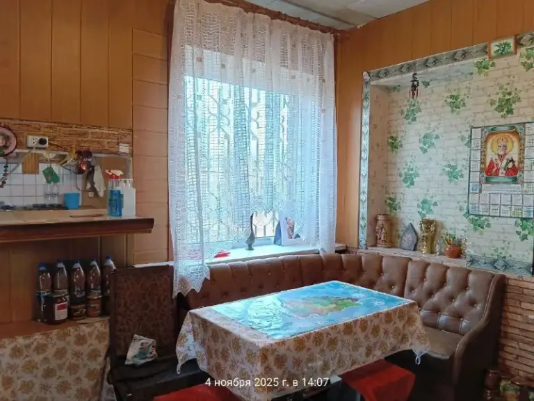 Продам 2х этажный дом

🌇Донецк на 29 шахте (ориентир ул. Победителей / заборовского)📌

🔹Плошадь 126м. Кв. , три спальни и зал, камин. Кухня 15м. Кв.
🔹Удобства.
🔹Три балкона, зимний сад.
🔹Котел парапетный (твердотопливный длительного горения).
🔹Три входа в дом.
🅿Гараж.
🌎Участок 8 соток. Яма. Два заезда во двор (двое ворот).

💰Цена 3 600 000 руб. Торг

📲☎+7 949 470 04 83 (Феникс),
📲☎+7 949 796 89 69 (Миранда).
Ан анна

Подписаться  |  📩дать объявление
📲Наш max - фотография - 7
