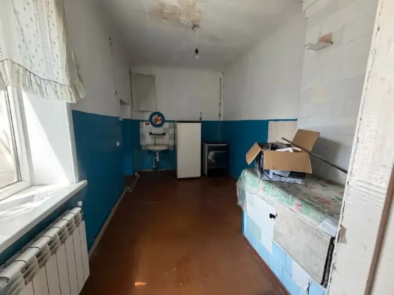 Продаётся отдельно стоящий дом

🌇В ленинском районе донецка,
Район боссе, улица ревякина📌

Ан «статус» - твой выбор в мире недвижимости!🤝

✅Общая площадь дома: 100 м²
✅Площадь участка: 8 соток
✅Материал стен: шлакоблок
✅Просторный крепкий дом на хорошем участке.
☎️+79495753652
📲☎️+79496455686
📲☎️+79490774949
Принимаем звонки в любое время!

Подписаться  |  📩дать объявление
📲Наш max - фотография - 9
