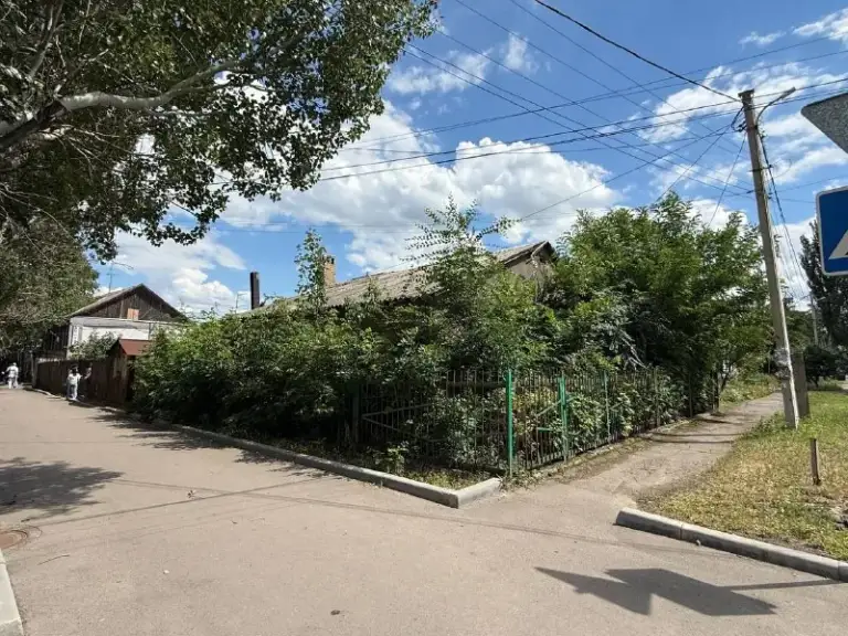 Продажа дома и земли 🌎

🌇В центре донецка по фасаду проспект павших коммунаров📌

📑Все документы полностью готовы к быстрой сделке!
✅4 Сотки земли не приватизированы
✅Коммуникации подведены!

💰Цена: 3 000 000 ₽

📲☎️+79495753652
📲☎️+79496455686 Ан «статус»

Подписаться  |  📩дать объявление
📲Наш max - фотография - 4