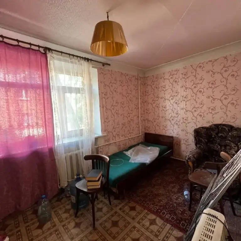 Продажа 2х комнатной квартиры

🌇Донецк, пролетарский район,
Ориентир - "объединенный" рынок, улица буденновских партизан 83.📌

🏢Этажность - 1/5
✅Общая площадь - 44 м2
✅Две кладовки
✅Газовая колонка
💦Вода по графику
📑Документы рос. Образца готовы

📍Рядом с домом: рынок "объединенный", супермаркеты, банк и т. Д. Отличная инфраструктура.

💰Цена: 2 600 000 рублей 🔥

📲☎️+7 (949) 513 13 00

Подписаться  |  📩дать объявление
📲Наш max - фотография - 5