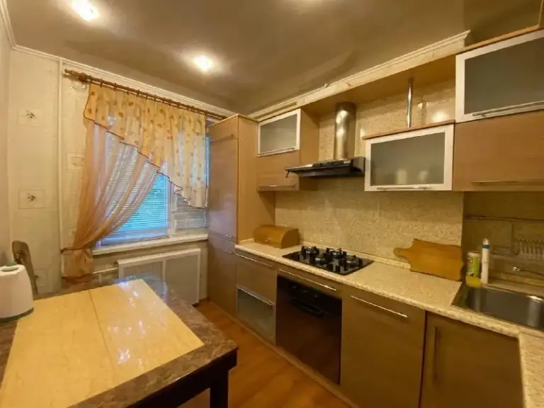 🏡Сдам 2-х комнатную квартиру
🏙️Город: донецк днр
🗺Ленинский проспект, звездный (норд). Мирный.

🔹Этажность–4/9 жилого дома

🔥Отличное состояние.
🔹С мебелью и встроенной техникой (холодильник, посудомоечная машина), бойлер, тв, стиральная машина автомат.
🔹Интернет.

💴Цена: 36.000 + коммунальные.
📍Залог разбивают. Без животных!
📞+79494707442 Или тelegram

Оплата услуг риелтора по факту заселения! Ехать в офис и вносить оплату до просмотра не надо❗

📨Подписаться - фотография - 1