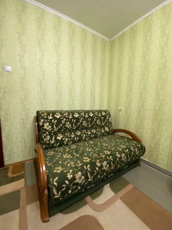 🏡Сдам 2-х комнатную квартиру
🏙️Город: донецк днр
🗺Ленинский проспект, звездный (норд). Мирный.

🔹Этажность–4/9 жилого дома

🔥Отличное состояние.
🔹С мебелью и встроенной техникой (холодильник, посудомоечная машина), бойлер, тв, стиральная машина автомат.
🔹Интернет.

💴Цена: 36.000 + коммунальные.
📍Залог разбивают. Без животных!
📞+79494707442 Или тelegram

Оплата услуг риелтора по факту заселения! Ехать в офис и вносить оплату до просмотра не надо❗

📨Подписаться - фотография - 10