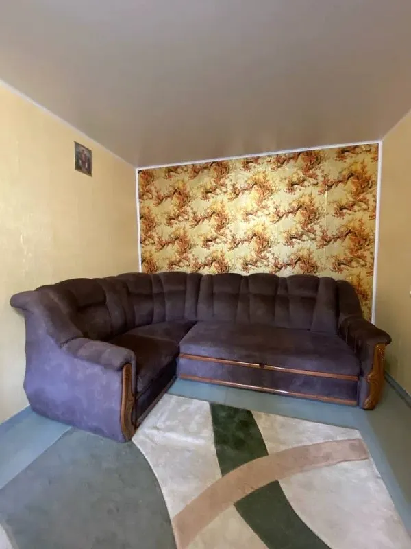 🏡Сдам 2-х комнатную квартиру
🏙️Город: донецк днр
🗺Ленинский проспект, звездный (норд). Мирный.

🔹Этажность–4/9 жилого дома

🔥Отличное состояние.
🔹С мебелью и встроенной техникой (холодильник, посудомоечная машина), бойлер, тв, стиральная машина автомат.
🔹Интернет.

💴Цена: 36.000 + коммунальные.
📍Залог разбивают. Без животных!
📞+79494707442 Или тelegram

Оплата услуг риелтора по факту заселения! Ехать в офис и вносить оплату до просмотра не надо❗

📨Подписаться - фотография - 8