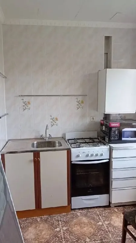 Продам однокомнатную квартиру

🌇Микрорайон калининский. Гвардейка. 📌

✅ 31 Кв метров.
✅Этажность 8/9.
✅Компактный спальный район. ✅квартира после капитального ремонта. Заменены все коммуникации.
👍После ремонта никто не жил.
💦Бойлер. Вода по графику. - фотография - 5