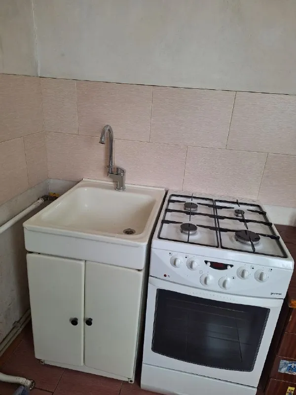 🏡Продам 3-х комнатную квартиру
🌇Город: донецк днр
🏙️Район: куйбышевский р-н
🗺Проспект кремлёвский

• Этажность–5/5 жилого дома
• Общая площадь–53 м2
• Жилая–38 м2
• Кухня–6.8 м2
• Высота потолков–2.55 м

• Крыша не течёт, дом панельный
• Окна пластиковые, заменены трубы водопровода и отопления
• Вода по графику
🔥Собственник

💴Цена: 3🍋100.000 рублей
☎️+7(949) 405-33-96

📨Подписаться - фотография - 6