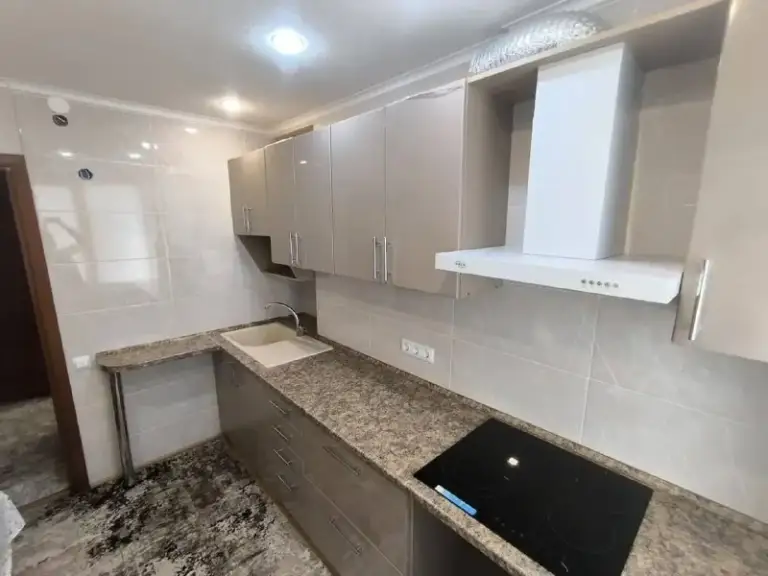Продажа двухкомнатной квартиры

🌇Донецк в калининском районе, улица капитана ратникова, 12.📌

🏢Этаж - 3/9
✅Площадь квартиры - 49 м2

❗️В квартире:
- Кухня 7 м2.
-Новые коммуникации (трубы, проводка)
🎁Все что на фото остается.
👍После ремонта никто не жил.

✅Хорошая транспортная развязка. Сады, школы, магазины
Все что нужно для комфортной жизни в шаговой доступности - фотография - 6
