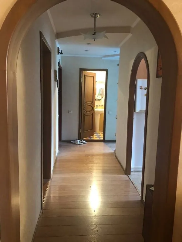 🏡Продаётся 4-х комнатная квартира
🏙️Город: донецк днр
🌇Район: куйбышевский р-н
🗺Микрорайон магистральный, улица куйбышева 209

🔹В квартире выполнен ремонт
🔹Квартира продаётся частично с мебелью
🔹Вода по графику
🔹Установлена накопительная система и насос на 500 литров воды
🔹Рядом гипермаркет галактика, школа № 51
🔥Собственник

💴Цена: 7🍋800.000 рублей
☎️+7(949) 385-93-57 Сергей

📨Подписаться - фотография - 2