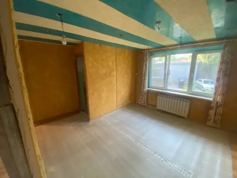 Продажа 2х комнатной квартиры
🌇На путиловке, киевский район донецка! Партизанский проспект 48📌
✅Общая площадь : 44м²
💦Вода есть (идёт стабильно)
✅Хорошая локация, рядом расположено все для комфортной жизни(школы, магазины, детские садики)
✅Удобный район с хорошей транспортной доступностью
💰Цена: 2 500 000 рублей
📲☎️+79493851185
📲☎️+79496455686 Ан «статус»
Принимаем звонки в любое время! - фотография - 3