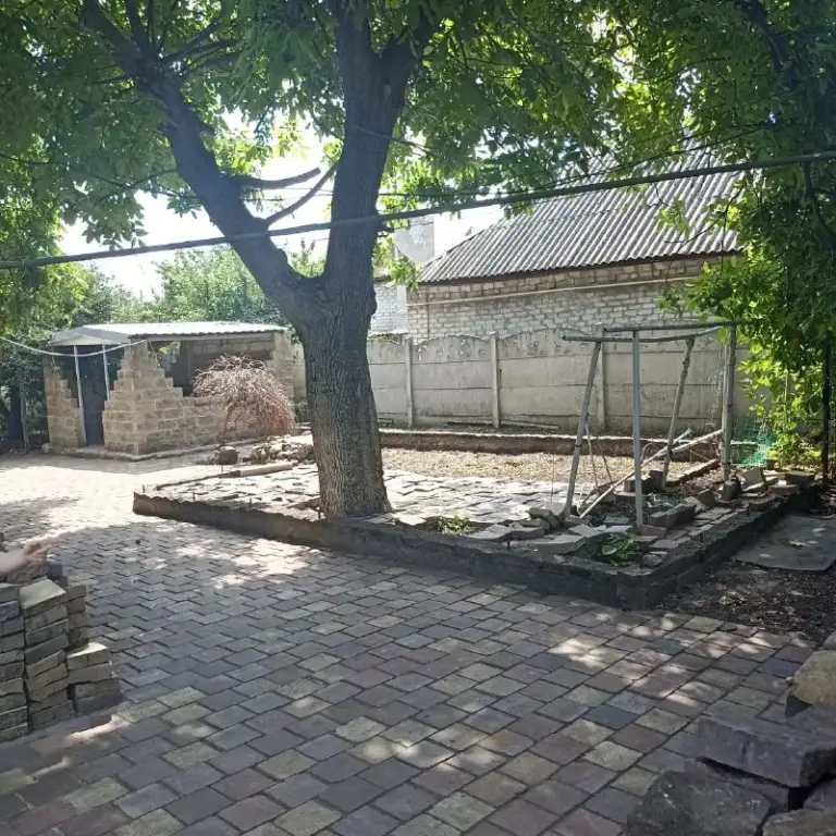 🏡Продаю добротный дом
150 М2
🏙️Город: донецк днр
🌇Район: куйбышевский р-н
🗺Мкр-н азотный

🔹В два этажа + ( подвал, погреб, птичник-технический этаж)
🔹Улица с большим количеством детей
🔹Документы рф
🔥Собственник

💴Цена: 8🍋000.000 млн. Рублей

☎️+7(901)3347179
☎️+7(949)0273937 Виктория

Недвижимость днр - фотография - 10