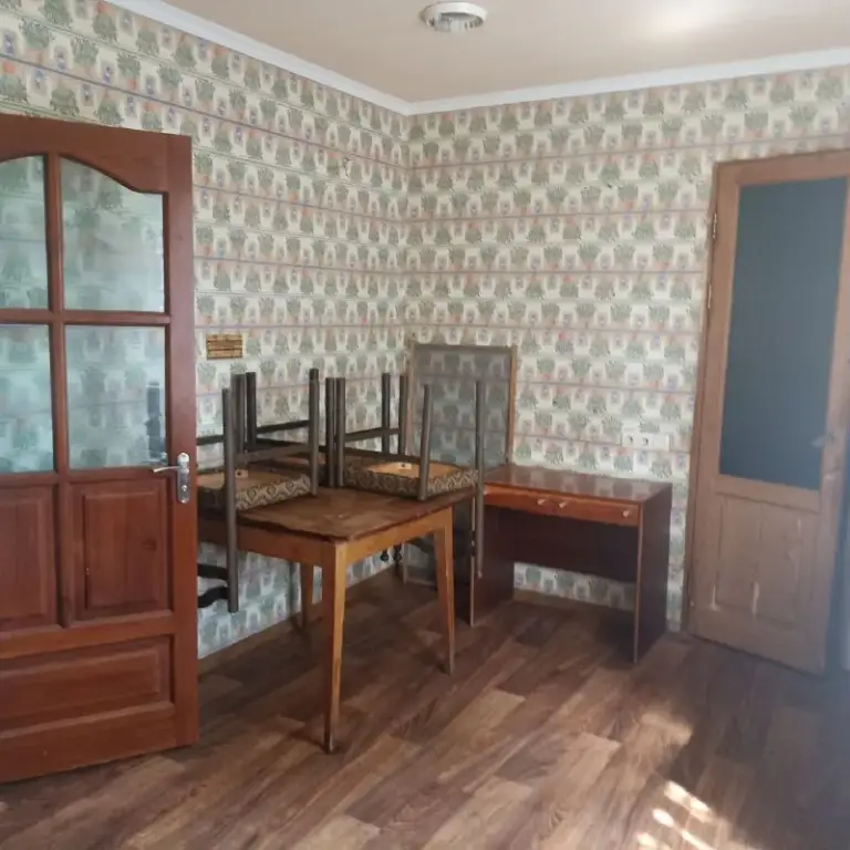 🏡Продаю добротный дом
150 М2
🏙️Город: донецк днр
🌇Район: куйбышевский р-н
🗺Мкр-н азотный

🔹В два этажа + ( подвал, погреб, птичник-технический этаж)
🔹Улица с большим количеством детей
🔹Документы рф
🔥Собственник

💴Цена: 8🍋000.000 млн. Рублей

☎️+7(901)3347179
☎️+7(949)0273937 Виктория

Недвижимость днр - фотография - 4