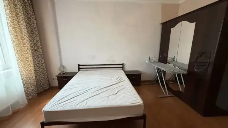 🏡Сдам 3-х комнатную квартиру
🏙️Город: донецк днр
🌇Район: калининский р-н
🗺Жк диск, 5 эт.

🔹Вода 24/7 холодная, горячая, накопительный бак 300л.
🔹Закрытая охраняемая территория, консьерж, детская площадка, детская комната в жк.
🔹Комнаты раздельные.
🔹Квартира укомплектована мебелью и техникой!
🔹Для семьи, можно с детьми.
📍Без животных!

💴Цена: 65.000 рублей+ коммунальные.
📍Залог.

☎📞+79493220174 +79498342961 Или telegram/мах

Оплата услуг риелтора по факту заселения! Ехать в офис и вносить оплату до просмотра не надо❗

Аренда донецк днр - фотография - 2