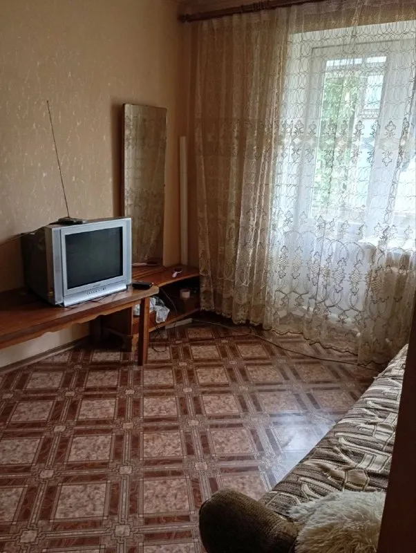 🏡Сдам 1-х комнатную квартиру
🏙️Город: донецк днр
🌇Район: кировский район
🗺Мкр-н текстильщик, гараж.

🔹Вода по графику холодная и горячая (колонка).
🔹Мебель, техника, кондиционер, холодильник, стиралка, тв, микроволновка, интернет.
🔹Семейной паре, без детей, без животных!

💴Цена: 23.000 рублей + коммунальные.
📍Залог.

☎📞+79493220174 +79498342961 Или telegram/мах

Оплата услуг риелтора по факту заселения! Ехать в офис и вносить оплату до просмотра не надо❗

Аренда днр - фотография - 4