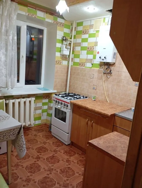 🏡Сдам 1-х комнатную квартиру
🏙️Город: донецк днр
🌇Район: кировский район
🗺Мкр-н текстильщик, гараж.

🔹Вода по графику холодная и горячая (колонка).
🔹Мебель, техника, кондиционер, холодильник, стиралка, тв, микроволновка, интернет.
🔹Семейной паре, без детей, без животных!

💴Цена: 23.000 рублей + коммунальные.
📍Залог.

☎📞+79493220174 +79498342961 Или telegram/мах

Оплата услуг риелтора по факту заселения! Ехать в офис и вносить оплату до просмотра не надо❗

Аренда днр - фотография - 6