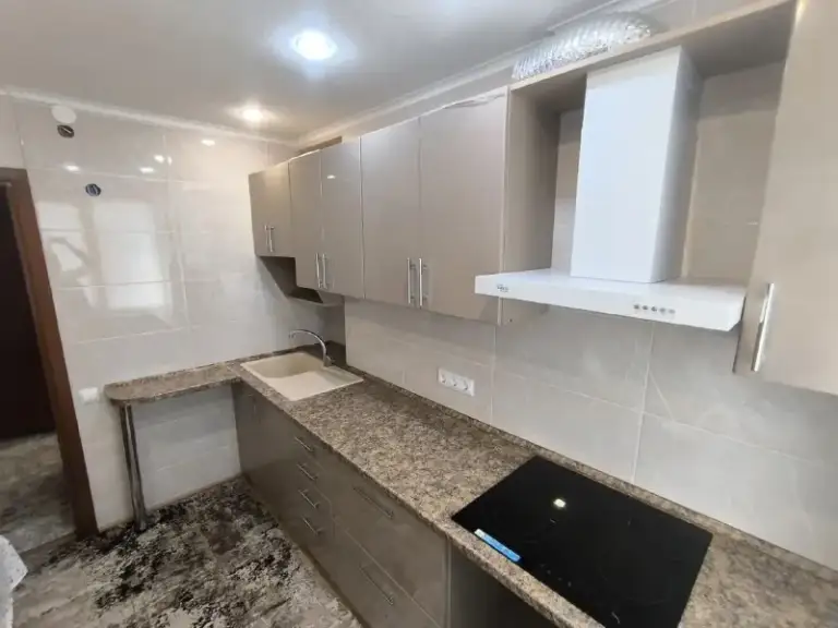 Продажа 2-комнатной квартиры в калининском районе
Стройте свое пространство с агентством недвижимости город.
Вы мечтаете - мы реализовываем💫
🏗Район: калининский
🏘Комнат - 2
🏢Этаж - 3/9
🚪Общая площадь - 49 м2
Продается двухкомнатная квартира в калининском районе донецка, улица капитана ратникова, 12.
В квартире:
📌Кухня 7 м2
📌Новые коммуникации (трубы, проводка)
📌Все что на фото остается.
📌После ремонта никто не жил.
Хорошая транспортная развязка. 👌
📌Сады
📌Школы,
📌Магазины
Все что нужно для комфортной жизни в шаговой доступности.
Собственник на сделке.
Показ возможен в любое время.
Документы полностью готовы к сделке.
💵Цена: 6 800 000 рублей
☎️Телефон: +7 (949) 513 85 58 - фотография - 6
