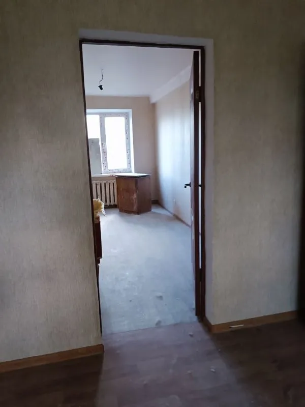 🏡Продажа 4-х комнатой квартиры
🌇Город: донецк днр
🏙️Район: куйбышевский р-н
🗺Ориентир больница № 21

🔹Этажность–5/5 жилого дома

• Крыша после ремонта, две комнаты раздельные
• В квартире частично выполнен косметический ремонт
• Документы готовы
🔥Собственник

💴Цена: 2🍋100.000 рублей
☎️+7(949) 413-41-98 Александр

📨Подписаться - фотография - 2