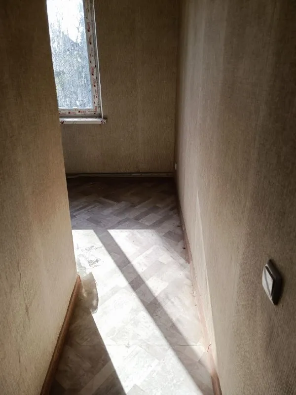 🏡Продажа 4-х комнатой квартиры
🌇Город: донецк днр
🏙️Район: куйбышевский р-н
🗺Ориентир больница № 21

🔹Этажность–5/5 жилого дома

• Крыша после ремонта, две комнаты раздельные
• В квартире частично выполнен косметический ремонт
• Документы готовы
🔥Собственник

💴Цена: 2🍋100.000 рублей
☎️+7(949) 413-41-98 Александр

📨Подписаться - фотография - 3