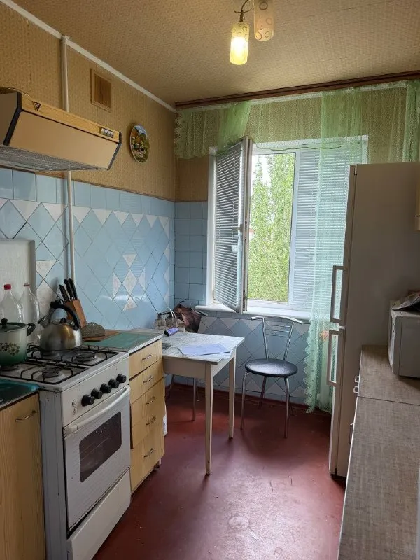 Продам 2 ком квартира
Куйбышевский район
Ул куйбышева 166
Жд вокзал

7/9 Этаж
2 Раздельные комнаты, состояние жилое
Балкон застеклен
Фотографии реальные
Документы готовы

4 000 000₽ С торгом

+79494113097 Алина
@As_01vva telegram - фотография - 3
