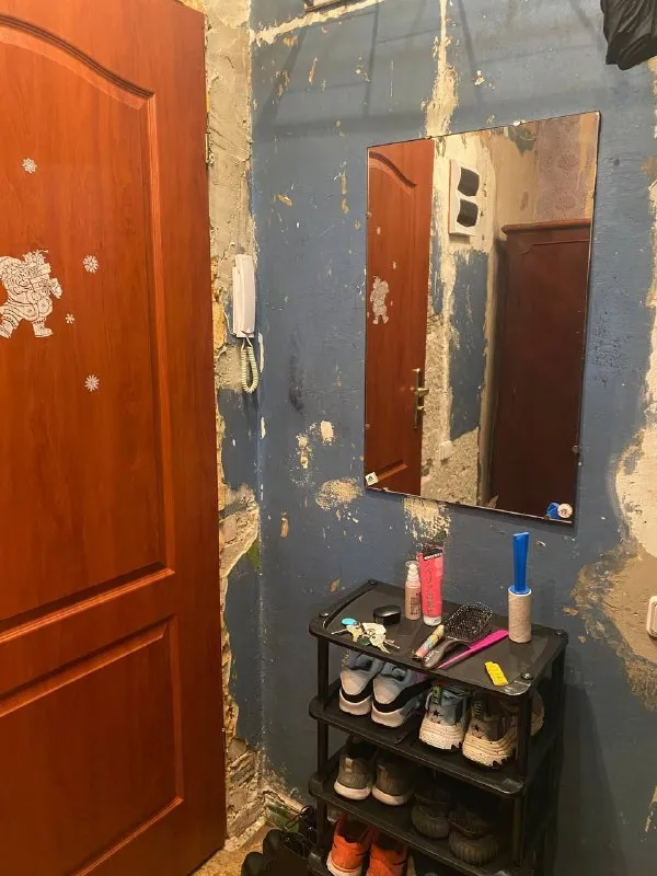 Рассмотрят студентов
🏡Сдам 2-х комн. Кв калининский район, ильича, дружба.
📍Г. Донецк днр

•Этаж 5/5. Вода иногда доходит, иногда нет. Мебель вся.
•Спальные места - диван раскладной, кровать односпальная.
•Холодильник, стиральная машина автомат, тв, микроволновка. Интернет
20.000 Коммунальные уже включены в стоимость.
☎📞 +79494707442 Или telegram

Оплата услуг риелтора по факту заселения! Ехать в офис и вносить оплату до просмотра не надо❗

Аренда донецк днр - фотография - 9