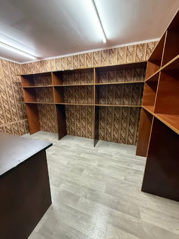 🏡Сдам помещение 111 м2 калининский район, проспект павших коммунаров, ориентир контур.
📍Г. Донецк днр

•Первая линия домов, цокольный этаж, отдельный вход, место под рекламу.
55.500 + Коммунальные.
Оплата за первый и последний месяц.
☎📞 +79494707442 Или telegram

Оплата услуг риелтора по факту заселения! Ехать в офис и вносить оплату до просмотра не надо❗

📨Подписаться - фотография - 4