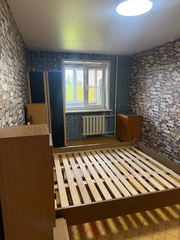 Продам 3 ком квартиру
Киевский район
Ул артёма 169а
Рядом донецк сити
Шахтерская площадь
Отличное месторасположение
7/9 Этаж
Общая площадь 66м2
(Без учета балкона)
3 Комнаты, санузел раздельный, слсятоние самое обычное
Комнаты просторные, лоджия и большой балкон на кухню и две комнаты
Фотографии реальны, документы готовы
4 600 000₽
+79494113097 Алина
@As_01vva telegram - фотография - 3