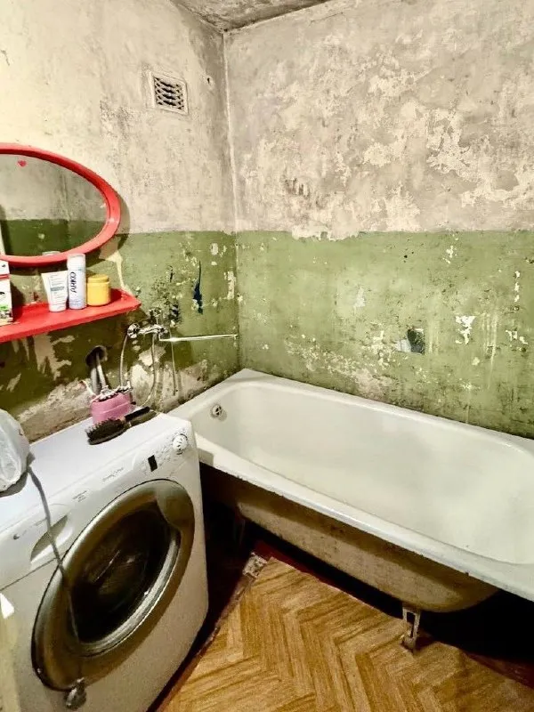 🏡Продажа 3-х комнатной квартиры
📍Г. Донецк днр
Киевском р-н
Микрорайон гладковка, улица северская

•Этажность–8/9 жилого дома
•Общая площадь–61.9 м2

•Окна пластиковые,
Есть два балкона, в квартире требуется ремонт

•В двух комнатах выполнен косметический ремонт
•Документы готовы
🔥Собственник

💴Цена: 4🍋950.000 рублей
☎️+7(902) 385-33-70

📨Подписаться - фотография - 6