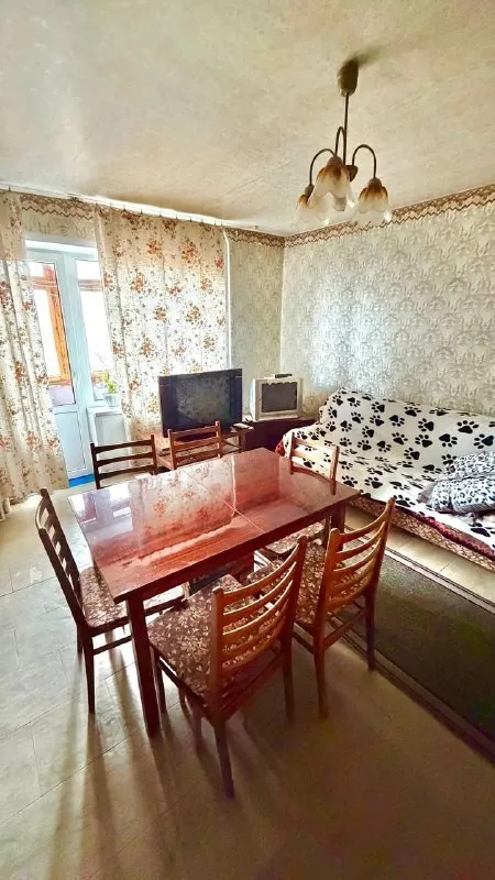 Продам трехкомнатную квартиру

🌇 Донецк, пролетарский район, ул. Раздольная, ориентир: юта📌

💰Цена: 5 000 000 руб.

✅ Общая площадь: 64.5м²
✅ Расположение этажа: 5\9
✅ Балкон и лоджия
✅ Планировка: раздельная
🎁 Мебель и техника остаются
💦 Вода по графику
Приятные и тихие соседи
📑 Документы готовы
📍 Развитая инфраструктура

📲☎️+7(949)-358-87-33 Владислав ан "дон сити"

Подписаться  |  📩дать объявление
📲Наш max - фотография - 2