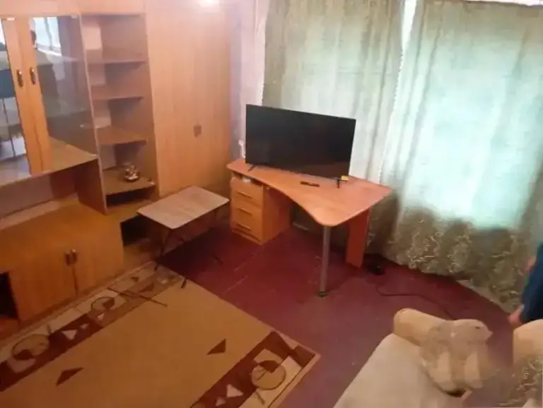 Продажа 2х комнатной квартиры

🌇Донецу, ул. Пархоменко, калининский район! 📌

📍Площадь 49кв. М, кухня 7кв. М.
✅Этажность 8/10ти.
✅Панельный дом.
✅Комнатные раздельный, раздельный санузел.
🎁Все остается: мебель и техника
✅Есть кондиционер.
💦Вода по графику!
📍Рядом школы, сады, парки, магазины.

💰Цена 4 500 000 ₽ + торг!

📲☎️+79495406579 Ольга

Подписаться  |  📩дать объявление
📲Наш max - фотография - 2