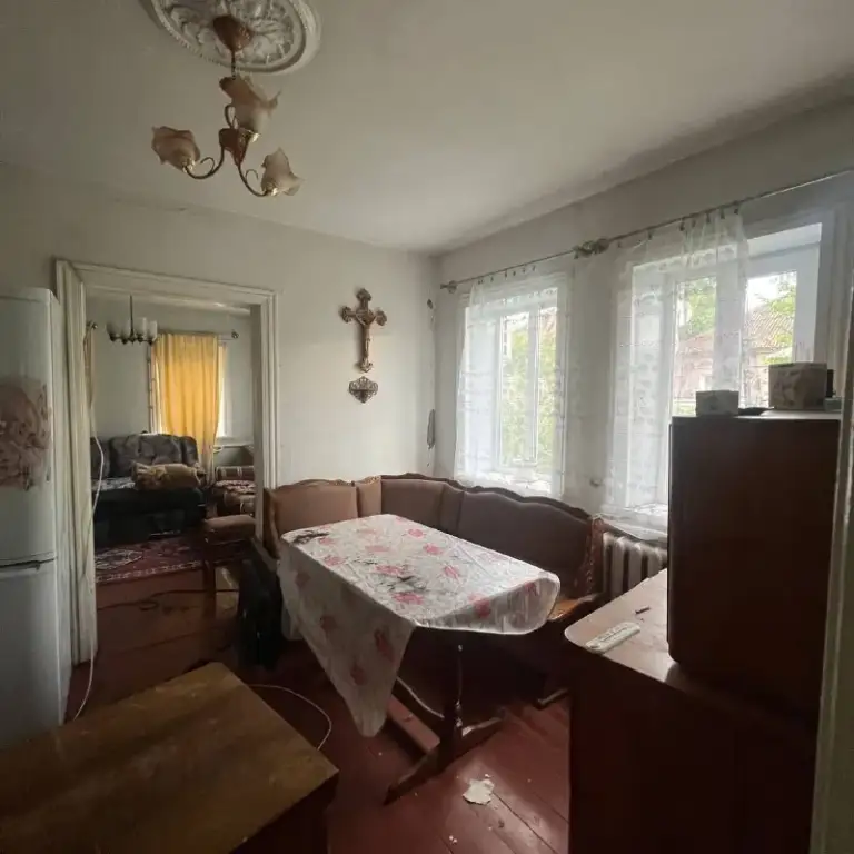Продажа частного дома 🏠
🌇Донецк в калининском районе, ул. Учительская 5 минут на авто и вы на набережной. 📌
✅Общая площадь дома - 57 м2
❤️Площадь земли: 3 сотки
💦Вода по графику
⛽ Газовый котел
✅ Центральные коммуникации
✅ 3 Комнаты жилых + кухня
💰Цена: 4 300 000 рублей (торг)
📲☎️ +7 (949) 513 13 00
Подписаться | 📩дать объявление
📲Наш max - фотография - 7