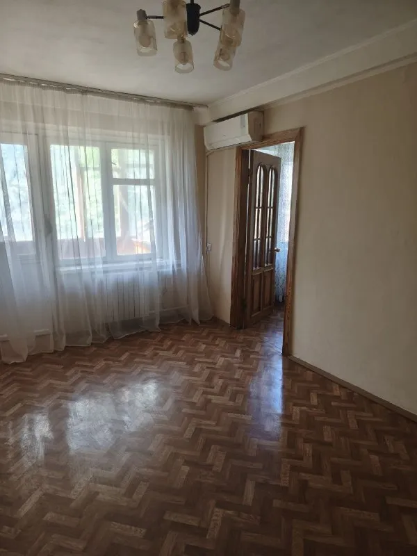 Продам 3-х комнатную квартиру

🌇В калининском районе, улица капитана ратникова. Грузия, г. Донецк. 📌

💰Стоимость: 5 850 000 рублей

✅ Светлые комнаты с раздельным расположением.
✅ Квартира расположена на 4 этаже 5-этажного дома.
👍 Отличная локация: вся инфраструктура в шаговой доступности!
📑Документы готовы.

📲☎️+7 (949) 327 98 90 Наталья владимировна ан новый донбасс - полное юридическое сопровождение сделки с недвижимостью!

Подписаться  |  📩дать объявление
📲Наш max - фотография - 5