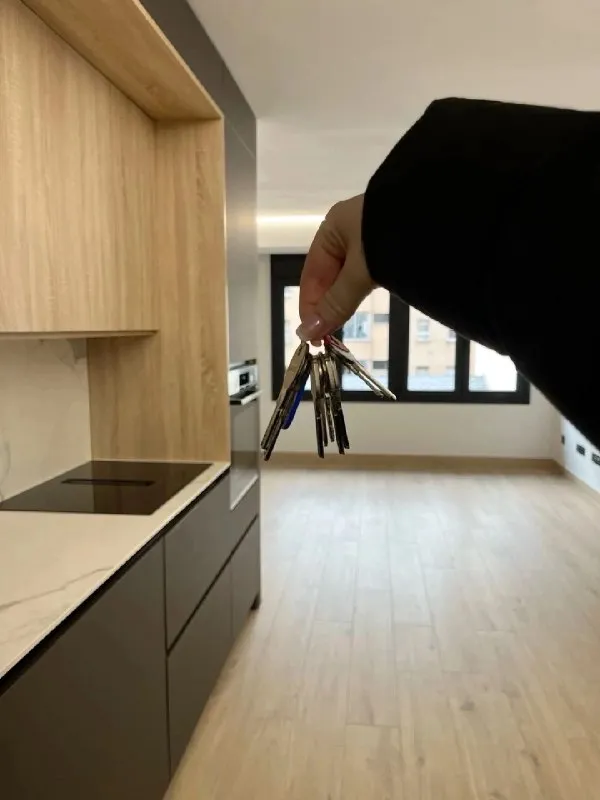 🌟 Сдам посуточно 2к квартиру в центре харцызска 🏠 ( собственник )
Вода 24/7, все есть. Звоните в любое время.
📱+79494496171 ( Телеграмм, макс ) екатерина

▪️ Недвижимость большого харцызска 👈 подписаться
▪️ Разместить объявление
▪️ Обсудить - фотография - 1