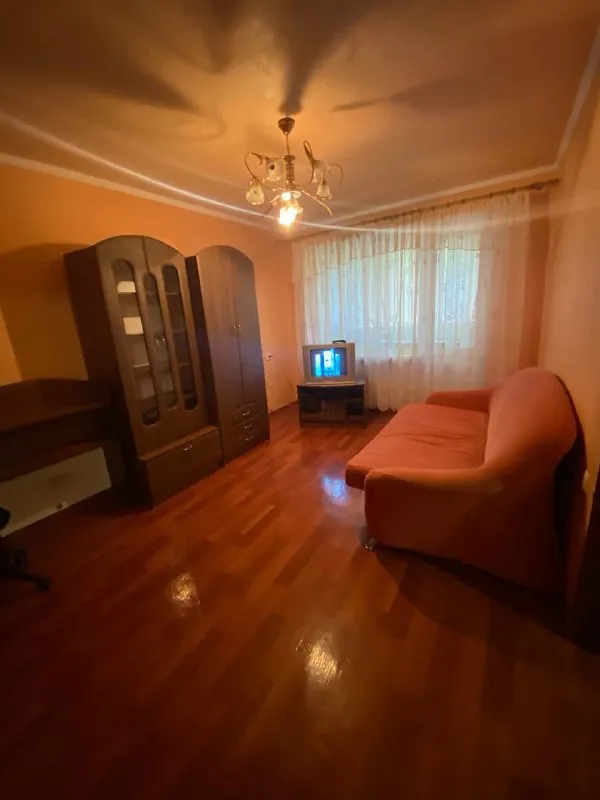 Аренда однокомнатной квартиры
🌇Донецк, пролетарский район,
На щетинина 📌
✅Рядом ас "щетинина"
💦 Вода холодная и горячая идёт согласно графика города
❗️ В квартире выполнен косметический ремонт
✅ Просторная комната
✅ Совмещенный санузел
✅ Просторная кухня 9м2
👍Есть абсолютно. .. Ge:url('//telegram. Org/img/emoji/40/f09f92b0.png')">💰цена: 30 000 ₽ торг есть
📲☎️+7 (949) 630 77 76
Подписаться | 📩дать объявление
📲Наш max - фотография - 3