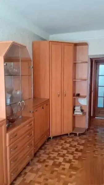 Продажа двухкомнатная квартира

🌇Донецк, ворошиловский район, ул. Розы люксембург📌

✅Площадь 45кв. М.
✅Этажность 4/5ти.
👍Светлая квартира в кирпичном доме. Раздельные комнаты, кухня 7,5 кв. М.
📍Рядом студенческий парк, 5-7 минут до бульвара пушкина и парк щербакова. Вузы, школы, магазины, транспортные остановки- все рядом и в пешей доступности.

💰Стоимость 4 500 000 ₽

📲☎️+79495406579 Ольга

Подписаться  |  📩дать объявление
📲Наш max - фотография - 5