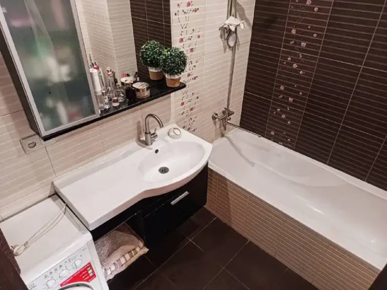 Продажа 2х комнатной квартиры

🌇В киевском районе донецка,
Улица савченко,3📌

✅Этаж 9/9
✅Площадь: 52 м2
✅Ремонт: в хорошем состоянии, дорогостоящая мебель
📍В пешей доступности школа, детский сад, амбулатория, остановки общественного транспорта
✅Коммуникации частично поменяны
✅📲☎️+7949-645-56-86 - Антон (ан «статус»)
📲☎️+7949-540-59-34 - Кирилл (ан «статус»)

Подписаться  |  📩дать объявление
📲Наш max - фотография - 8