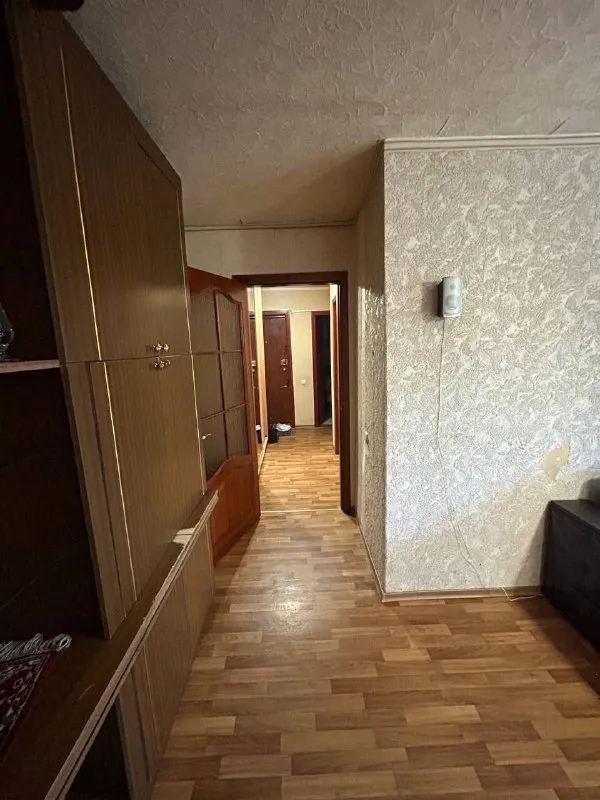 Аренда 2х комнатной квартиры

🌇Донецк, в киевском районе  "донецк-сити" ул. Артёма 165📌

🏢Этаж - 3/9
💦Вода по графику города.
✅Санузел раздельный
✅ Новый бойлер
📍Рядом вся необходимая инфраструктура: трц "донецк-сити", супермаркет, магазины, школа, ресторан, спорт зал
👍Прекрасная транспортная развязка в любую точку города - остановка транспорта в пешей доступности.

Услуги агентства по факту вселения при подписании договора. ❗️
💰Цена: 35.000 рублей

📲☎️+7 (949) 630 77 76

Подписаться  |  📩дать объявление
📲Наш max - фотография - 4